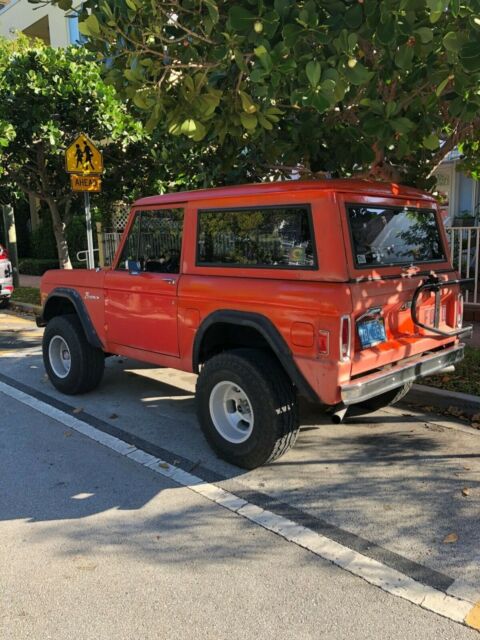 Ford Bronco 1977 image number 14