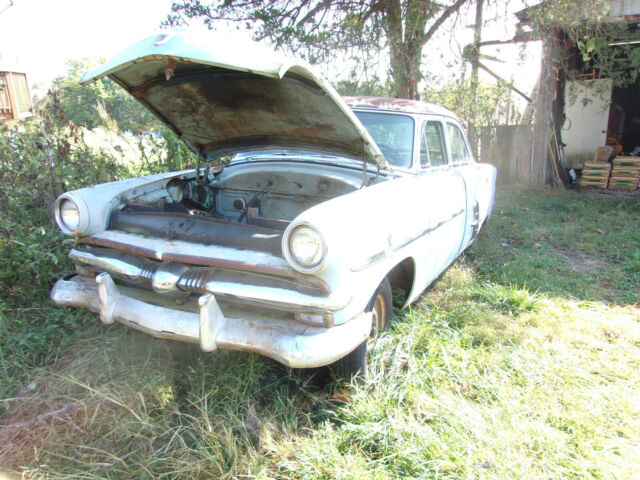 Ford Customline 1953 image number 1