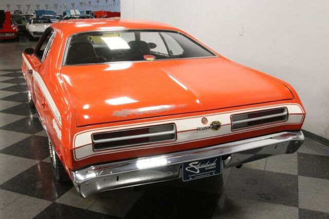 Plymouth Duster 1972 image number 10