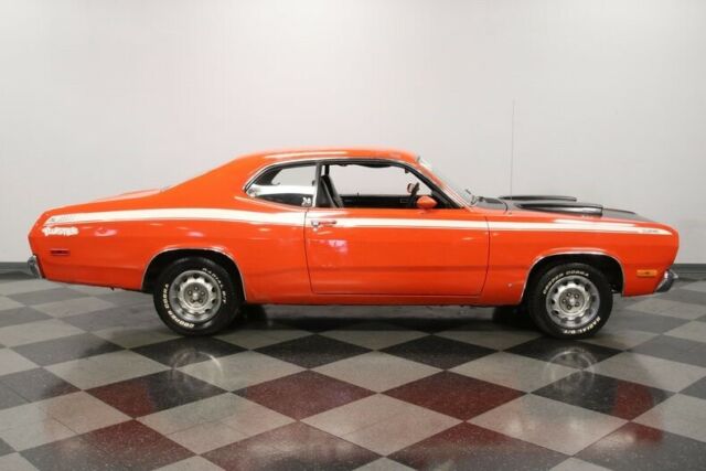 Plymouth Duster 1972 image number 15