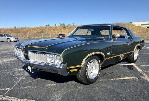 Oldsmobile Cutlass 1970 image number 1