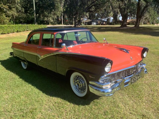 Ford Fairlane 1956 image number 28