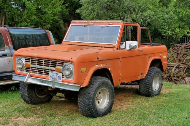 Ford Bronco 1976 image number 16