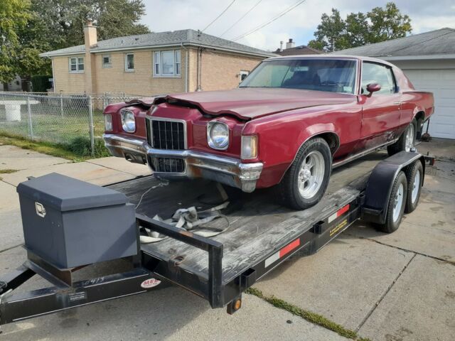 Pontiac Grand Prix 1971 image number 0