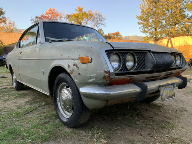 Toyota Corona 1972 image number 27