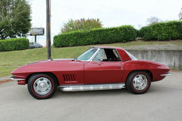 Chevrolet Corvette 1967 image number 27