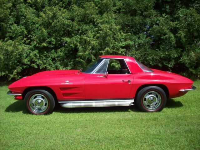 Chevrolet Corvette 1963 image number 1