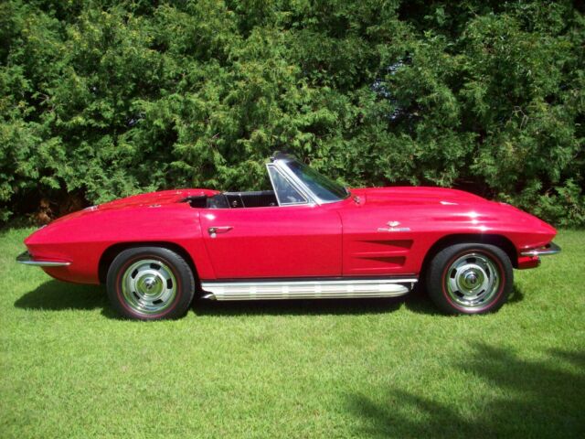 Chevrolet Corvette 1963 image number 2