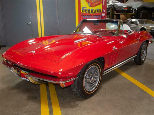 Chevrolet Corvette 1965 image number 28