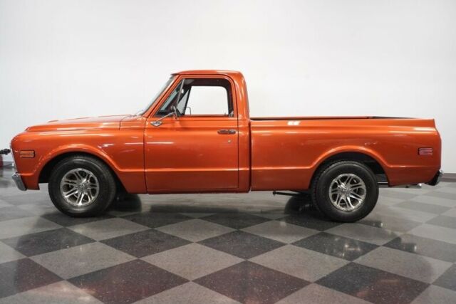 Chevrolet C-10 1969 image number 2