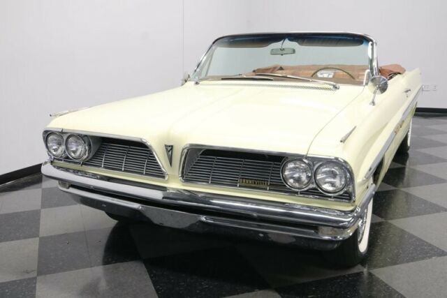 Pontiac Bonneville 1961 image number 44