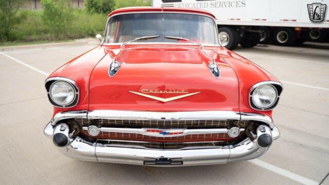 Chevrolet Bel Air/150/210 1957 image number 30