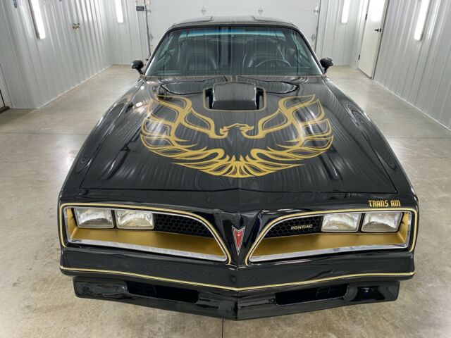 Pontiac Trans Am 1977 image number 0