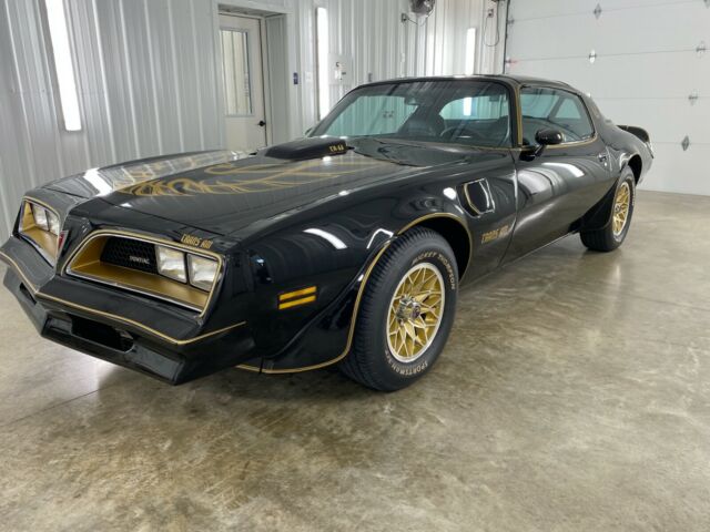 Pontiac Trans Am 1977 image number 21