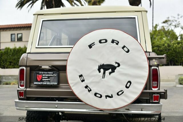 Ford Bronco 1975 image number 12