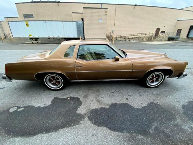 Pontiac Grand Prix SJ 1976 image number 28