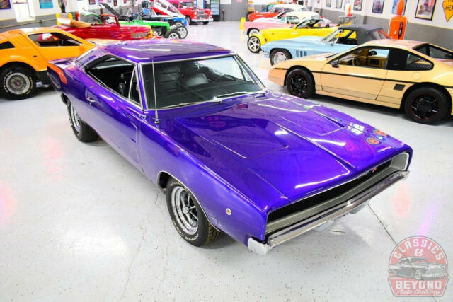 Dodge Charger 1968 image number 2