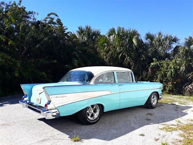 Chevrolet Bel Air/150/210 1957 image number 23