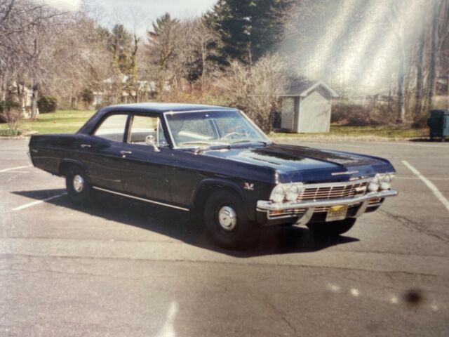 Chevrolet Biscayne 1965 image number 23