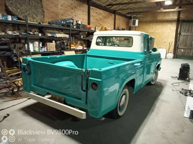 Ford F-100 1959 image number 2