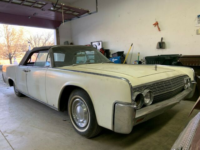 Lincoln Continental 1962 image number 0