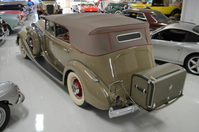 Packard Twelve 1936 image number 6