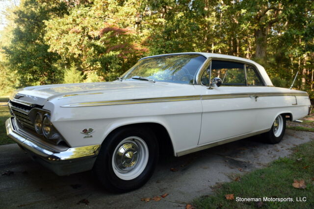 Chevrolet Impala 1962 image number 0