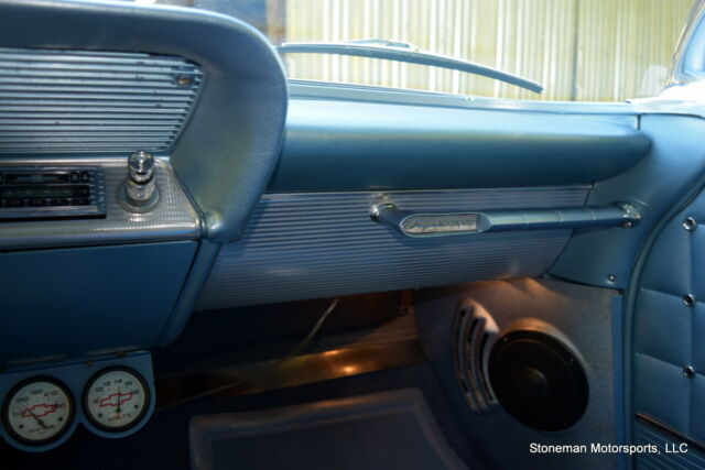 Chevrolet Impala 1962 image number 15