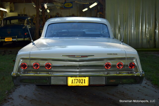 Chevrolet Impala 1962 image number 28