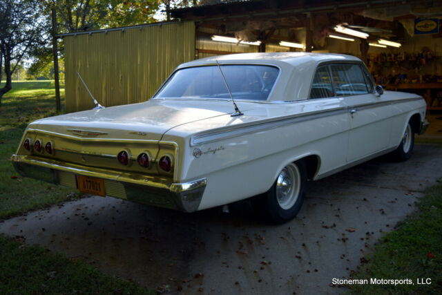 Chevrolet Impala 1962 image number 29