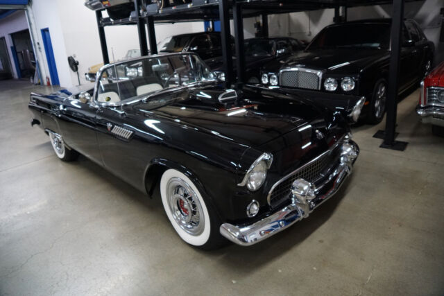 Ford Thunderbird 292 V8 Convertible 1955 image number 30