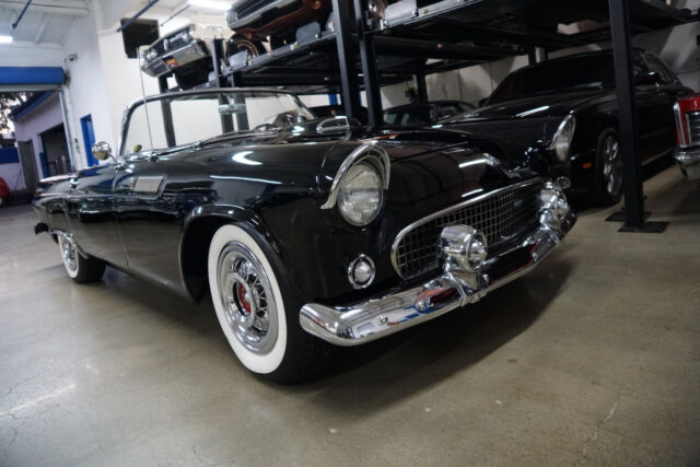 Ford Thunderbird 292 V8 Convertible 1955 image number 31