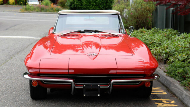 Chevrolet Corvette 1966 image number 30