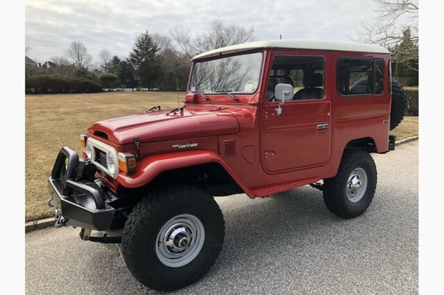 Toyota FJ Cruiser 1978 image number 33