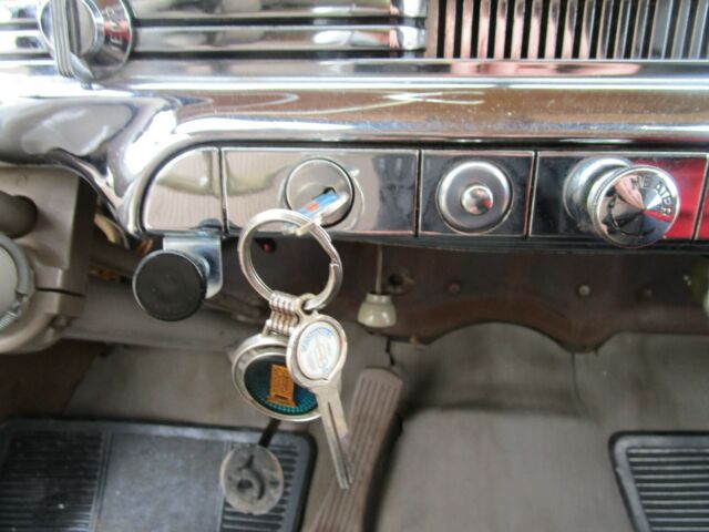 Oldsmobile 66 1948 image number 19