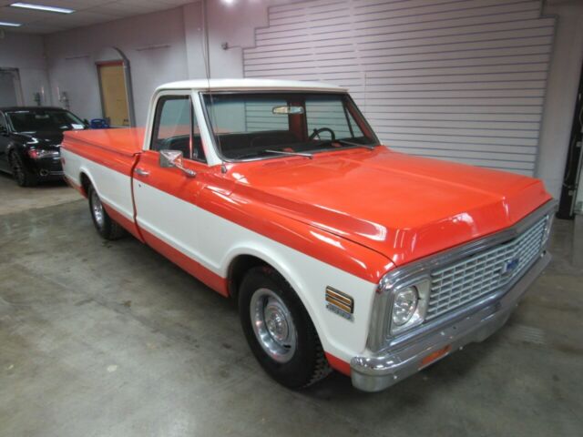 Chevrolet C-10 1971 image number 18