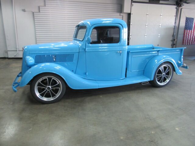 Ford Pick-up Truck 1937 image number 13