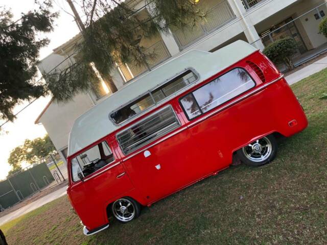 Volkswagen Bus/Vanagon 1970 image number 10