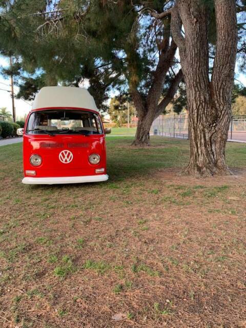 Volkswagen Bus/Vanagon 1970 image number 14