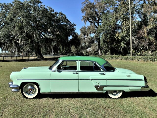 Lincoln Capri 1954 image number 22