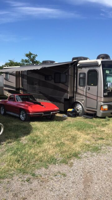 Chevrolet Corvette 1964 image number 1