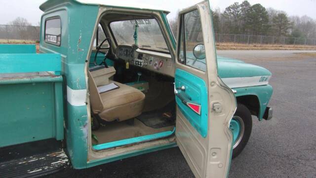 GMC 2500 1966 image number 34