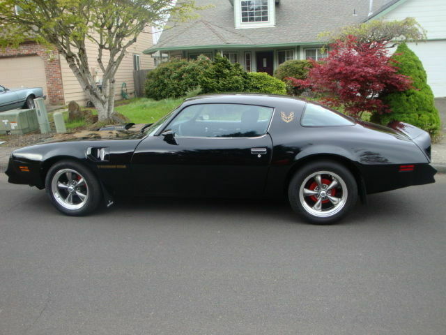 Pontiac Trans Am 1977 image number 24