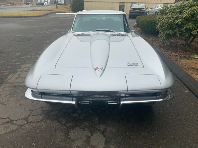 Chevrolet Corvette 1966 image number 23