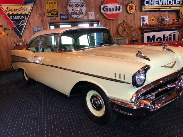 Chevrolet Bel Air/150/210 1957 image number 22