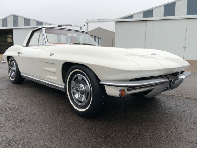 Chevrolet Corvette 1964 image number 29