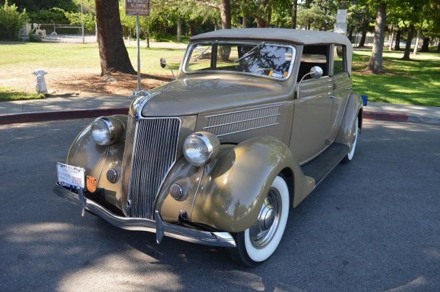 Ford Convertible 1936 image number 7