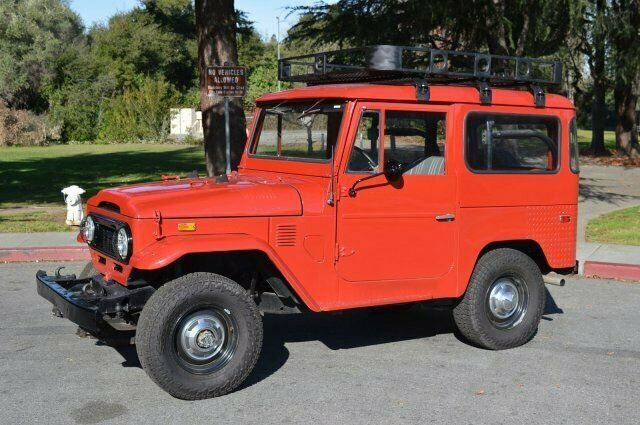 Toyota Land Cruiser 1974 image number 25