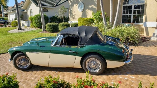 Austin Healey 3000 1967 image number 2