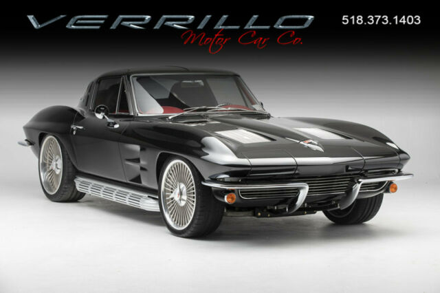 Chevrolet Corvette 1963 image number 0